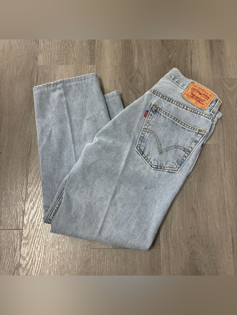 Levi's Vintage 2004 505 Regular Fit Light Wash Men’s Denim Jeans W33 L30